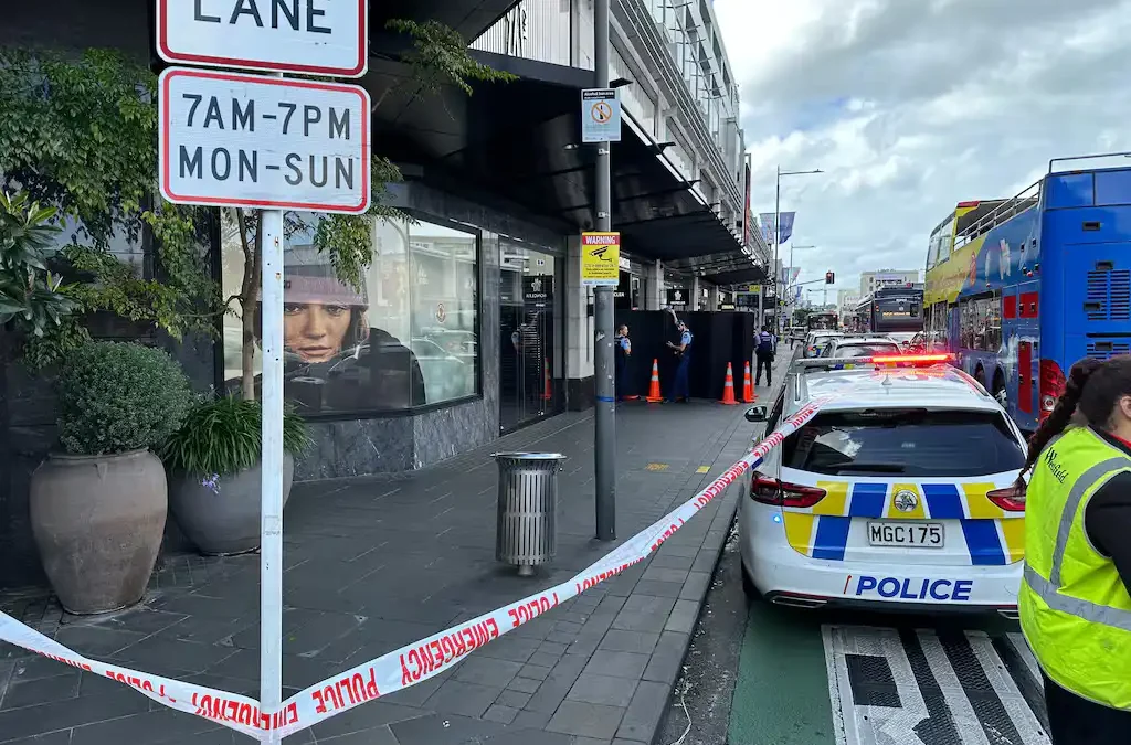 Security Guard Stabbed in Neck in Auckland’s Newmarket