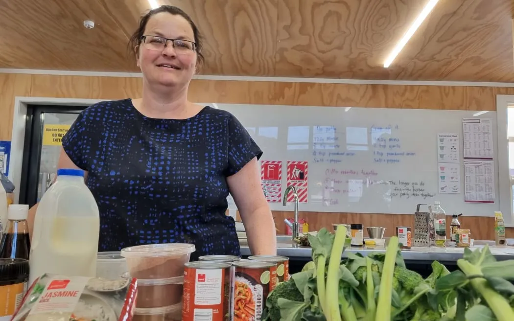 Digging into kai resilience with the Waitara Foodbank